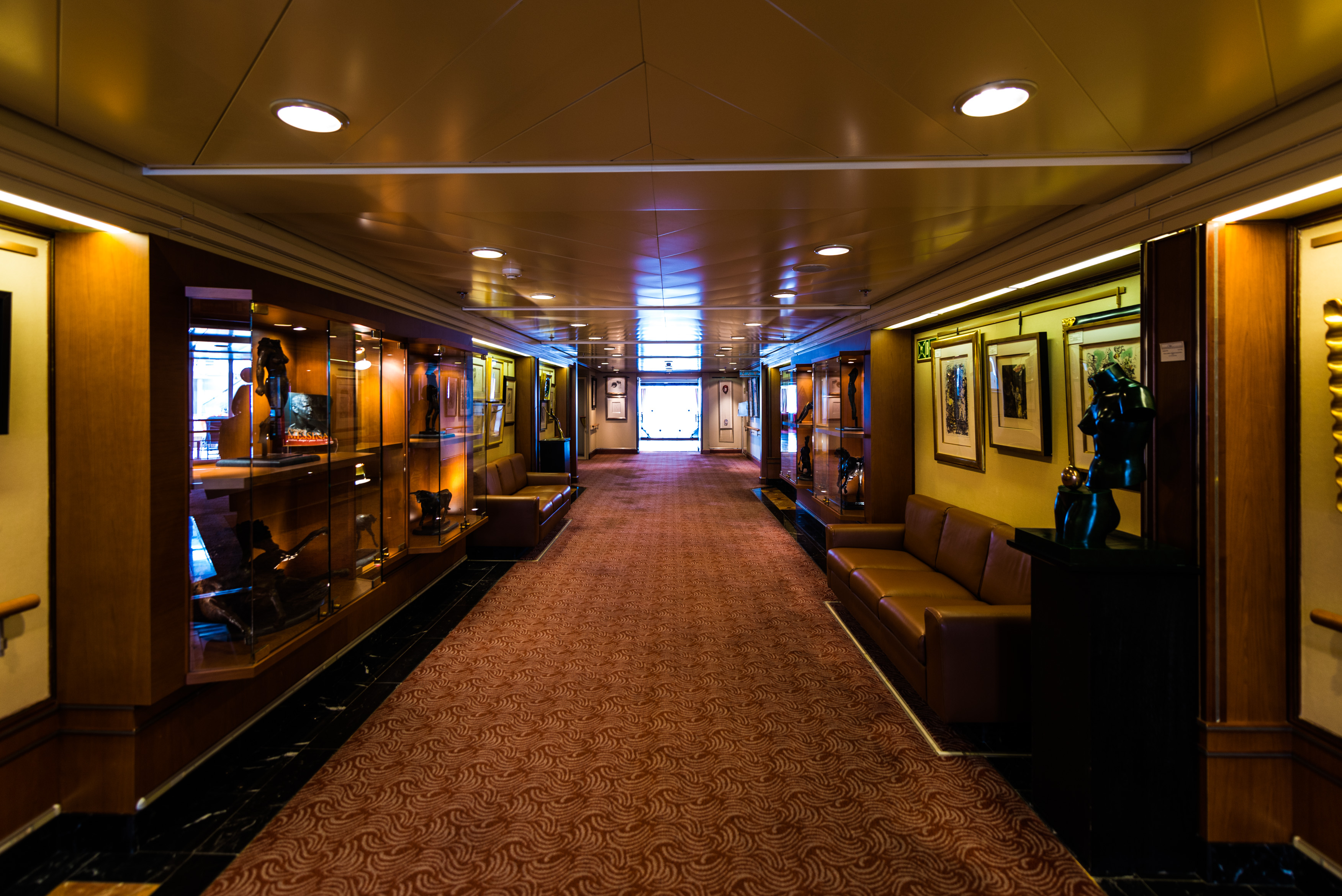 客室（部屋/キャビン）写真 : 客船カーニバル・グローリー | Cruisemans