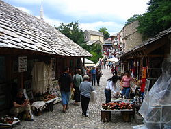 250px-Bazar_at_Old_Bridge_in_Mostar,_Herzegovina