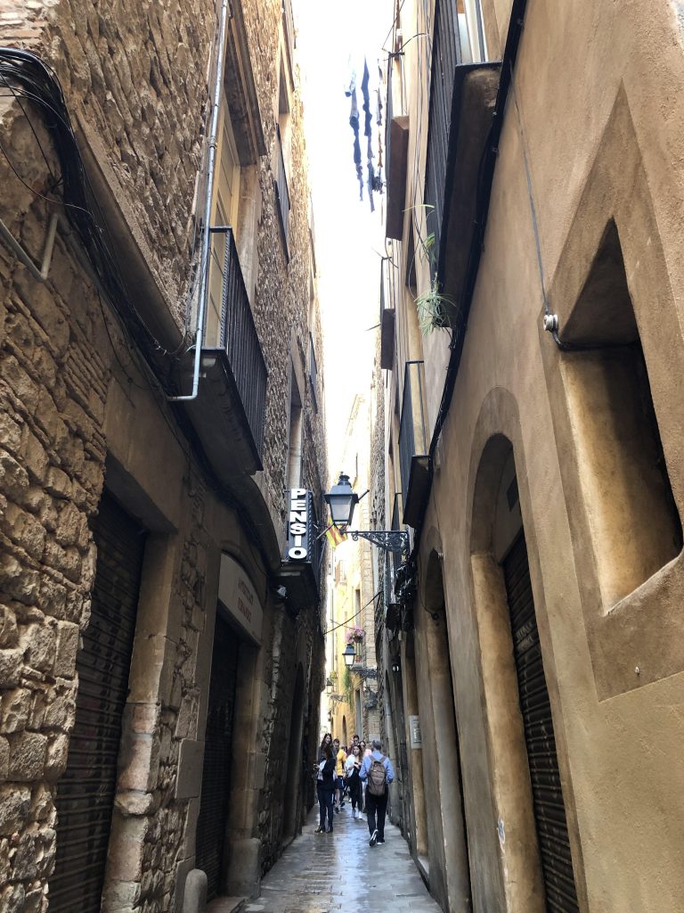 バルセロナ 中世の街並みゴシック地区散策 Myedition 旅に恋する女性のためのスタイルメディア